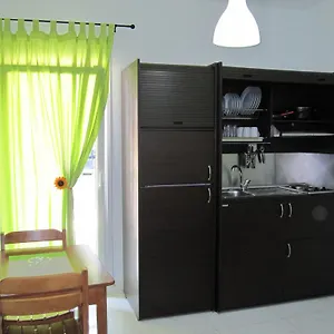 Apartament Metamorfosis, Metamorfosi (Sithonia)